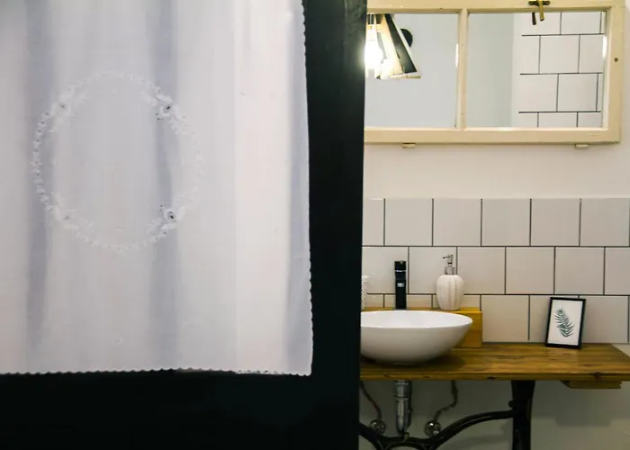 Ablak A Hegyre Vendeghaz 3*