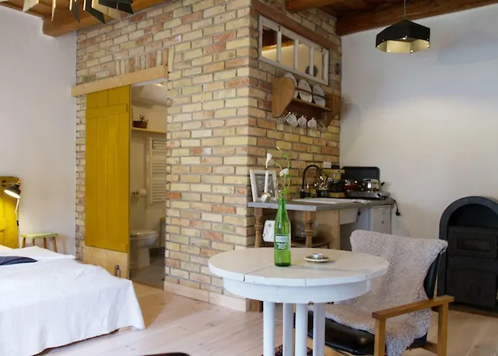 בית הארחה Ablak A Hegyre Vendeghaz 3*